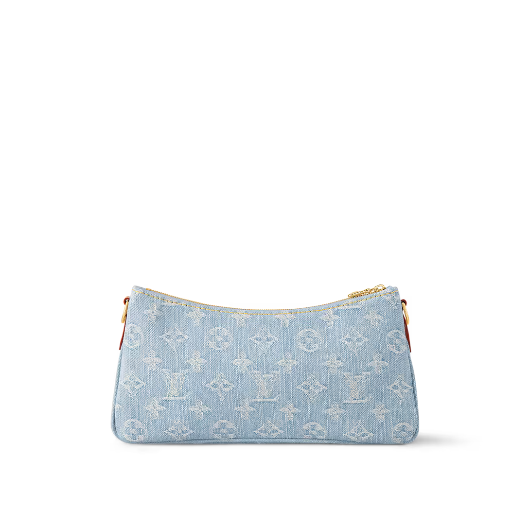 Liv Pochette Monogram With Box