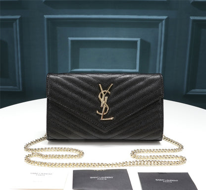 Cassandre Matelassé Chain Wallet High Quality