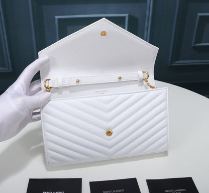Cassandre Matelassé Chain Wallet High Quality