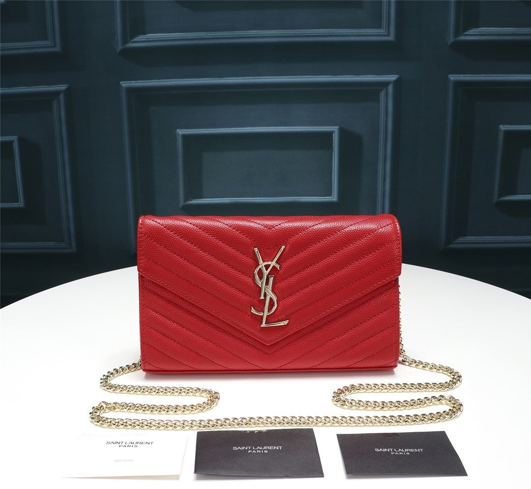 Cassandre Matelassé Chain Wallet High Quality