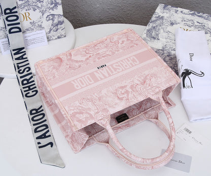 Medium D Book Tote