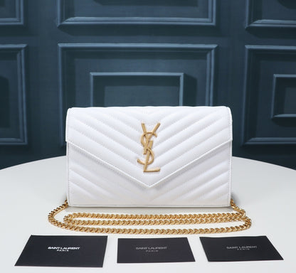 Cassandre Matelassé Chain Wallet High Quality