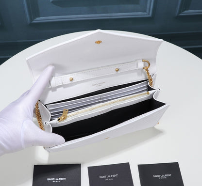 Cassandre Matelassé Chain Wallet High Quality