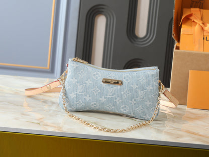 Mini Chain Shoulder Bag